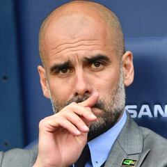 Guardiola confirma el interés por Danilo y el futuro de Agüero