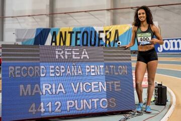 María Vicente, con su récord de España