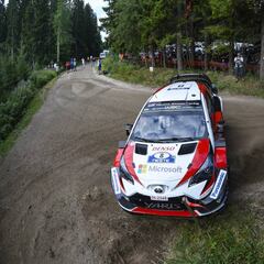 Ott Tanak lidera, Ogier sufre y Neuville se hunde en Finlandia
