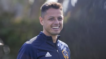 Javier Hernández addressed rumors surrounding his future, give his version of his situation on Tuesday.