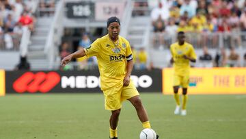 18/06/22 THE BEAUTIFUL GAME 
PARTIDO AMISTOSO AMIGOS DE ROBERTO CARLOS VS AMIGOS DE RONALDINHO 
RONALDINHO 