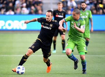 El 'tico' fue el delantero titular de la nueva franquicia de la MLS pero tras la llegada de Diomandé y Ramírez, dejó de ser tomado en cuenta por Bob Bradley.