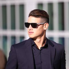 James ya está en Turquía para juego de Champions