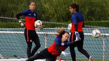 Futbolista de la Roja se someterá a una delicada operación intracraneal