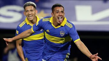 Boca Juniors' forward Gonzalo Morales celebrates after scoring against Velez Sarsfield during the Argentine Professional Football League Tournament 2022 match at La Bombonera stadium in Buenos Aires, on October 2, 2022. (Photo by ALEJANDRO PAGNI / AFP)