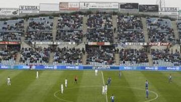 <b>POBRE ENTRADA. </b>Ángel Torres quiere que esta imagen no sea habitual esta temporada en el Coliseum.