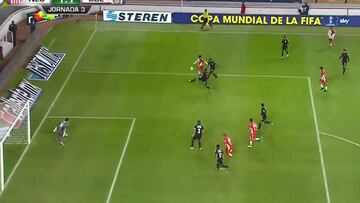 La gran asistencia de Víctor Dávila en caída del Necaxa