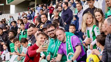 Yoldi, con aficionados