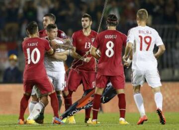 Batalla campal en el Serbia-Albania