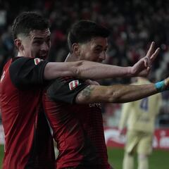 El Mirandés duerme líder tras un nuevo triunfo en Anduva