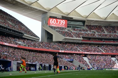 6.	Récord en partido femenino: 60.739 espectadores