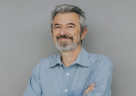 Juan Antonio Madrid, experto en descanso: “Una siesta de más de 30 minutos es muy negativa para una persona normal”