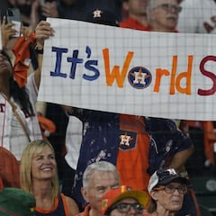 How many games are in the World Series?