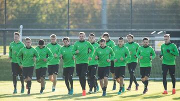 El Gladbach, durante el entrenamiento previo al encuentro frente al Celtic