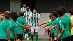 Así ha sido la presentación de Isco, Bartra y Chadi Riad con el Betis