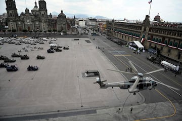 Desfile por la Independencia rinde homenaje a héroes de la salud