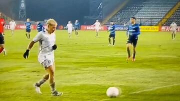 Soteldo hace esto y el público de Huachipato explota en pifias: “Calentando”