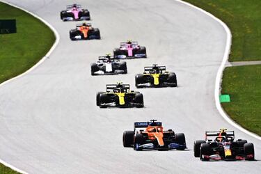 Hamilton los pone en su sitio