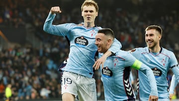 Los jugadores del Celta celebran el gol anotado por Swedberg ante el Lille