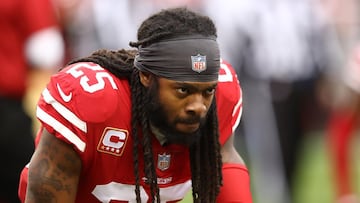 El veterano cornerback fue procesado en la cárcel del condado King, Washington, y se le negó fianza.