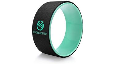 Estos son los ocho accesorios que todo amante del yoga debería tener