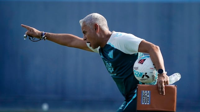 Sergio Pellicer: “¿Presión? Esta es una bola que no puedo parar..."