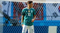 Ozil's agent brands Hoeness a 'disgrace' to Bayern and Germany for criticism