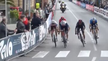 El sprint de Egan para llevarse el segundo puesto