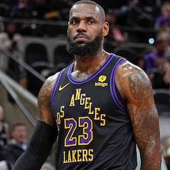 How many times has Lebron James played on NBA Christmas Day? What is his record?