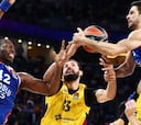 Una sólida defensa y un Nikola Mirotic letal acaban con el Efes