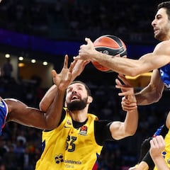 Una sólida defensa y un Nikola Mirotic letal acaban con el Efes