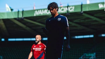 Fabrício da un paso atrás