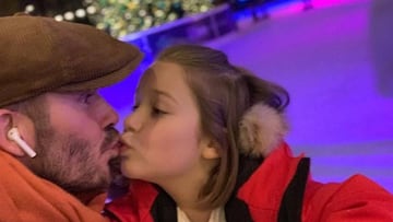 David Beckham es criticado en Inglaterra por besar los labios de su hija Harper
