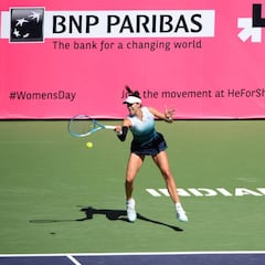 Muguruza avanza a tercera ronda donde le espera Serena Wiliams