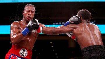 El boxeador estadounidense Patrick Day recibi&oacute; un impactante nocaut de parte de Charles Conwell y tras sufrir varias convulsiones, se debate entre la vida y la muerte.