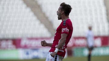 01/11/20  PARTIDO SEGUNDA DIVISION B GRUPO IV B 
 REAL MURCIA - SEVILLA ATLETICO 
 PRIMER GOL RAFA CHUMBI 1-0 ALEGRIA