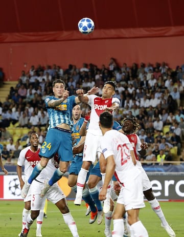 1-2. José MarÍa Giménez marcó el segundo gol.