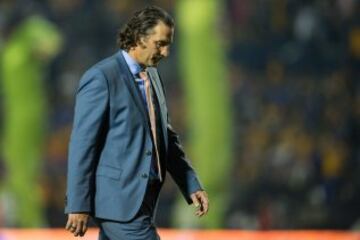 En imágenes, la despedida de Juan Antonio Pizzi del León