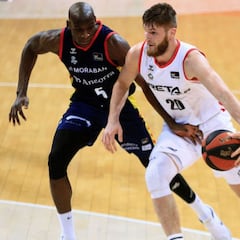 El Bilbao mejora pero sigue en descenso, por un punto