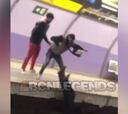 La salvaje pelea en el metro de Barcelona en la que arrojan a una persona a la vía
