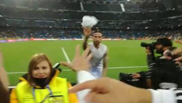 Ramos regaló su camiseta a la Peña madridista Hellín