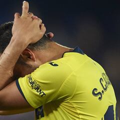 Cazorla se levanta del golpe