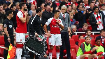 LONDON, ENGLAND - SEPTEMBER 09: Alexis Sanchez of Arsenal waits to come on during the Premier League match between Arsenal and AFC Bournemouth at Emirates Stadium on September 9, 2017 in London, England.  (Photo by Clive Rose/Getty Images)