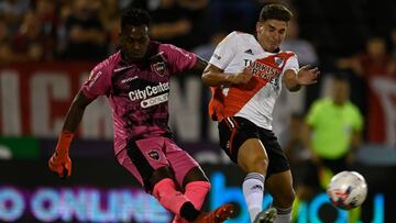 Iv&aacute;n Arboleda, el peor calificado tras la derrota de Newell&#039;s ante River Plate.