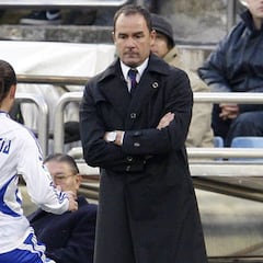 El Zaragoza despide a Alcaraz y ficha a Víctor Fernández