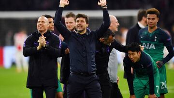 Pochettino celebra en Amsterdam el pase a la final.