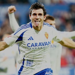 Un Iván Azón en racha mide la solvencia del Málaga a domicilio