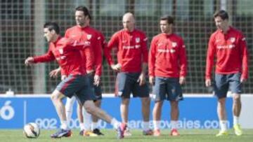 Aduriz, Balenziaga y Beñat, las novedades en la convocatoria