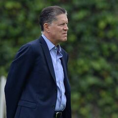 Peláez aclara que León no les ha pagado por 'Rifle' Andrade