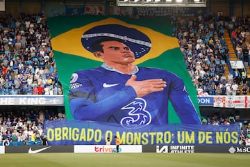 Tifo de despedida a Thiago Silva.
